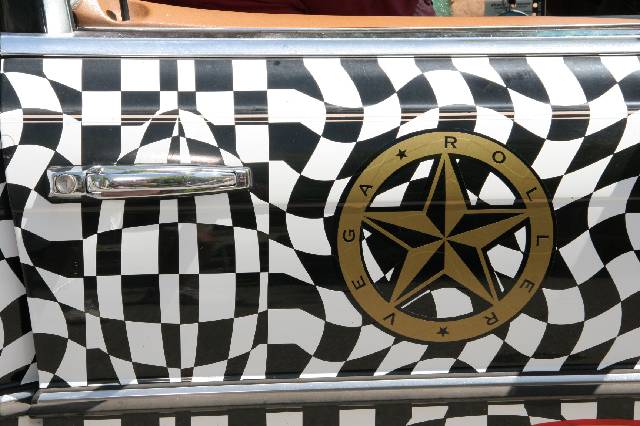 2006_ArtCar_3_Parade 144 